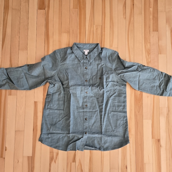 L.l. Bean Button-Up Shirt - Picture 4 of 5